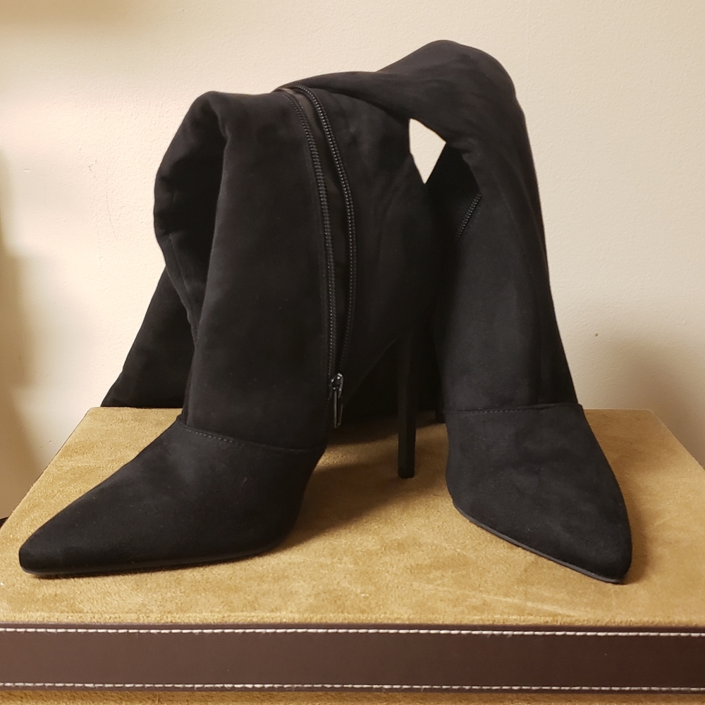 Forever 21 Black Stiletto Thigh high boots